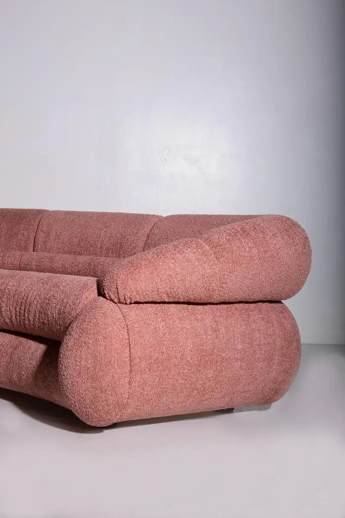 Orbita Pink Semicircular Sofa